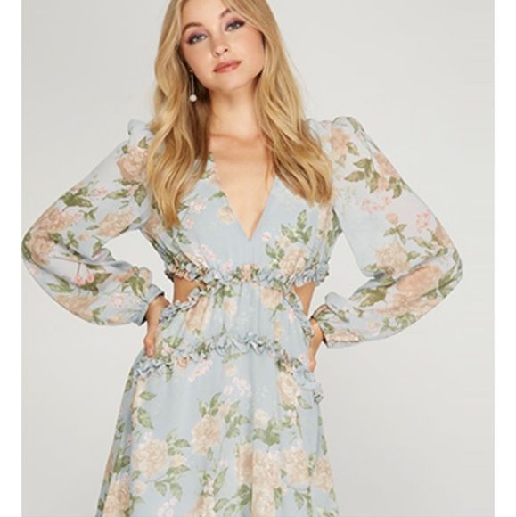 Dream date dress in blue - Picture 1 of 8